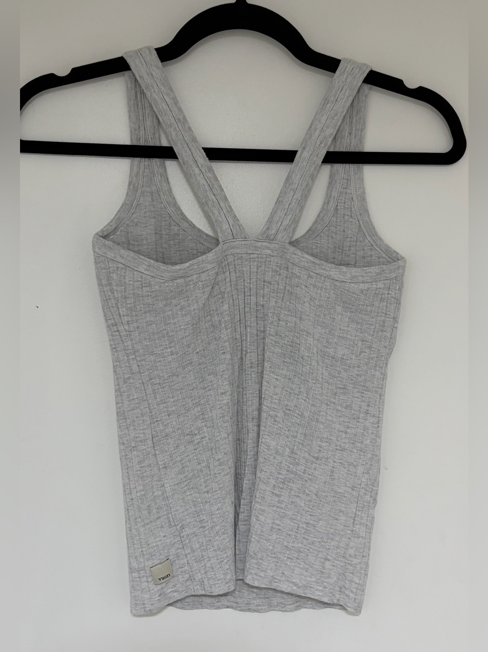 Vuori Women’s Plié Gray Tank Top Size XS - Picture 4 of 7